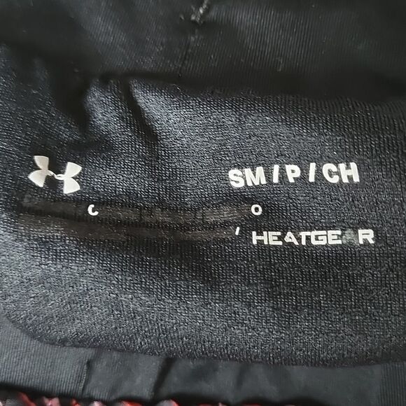 Under Armour Black Red Pink Athletic Shorts Small Womens Stripe Pattern Heatgear - Picture 8 of 13